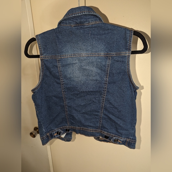 Jean Vest - Picture 3 of 3